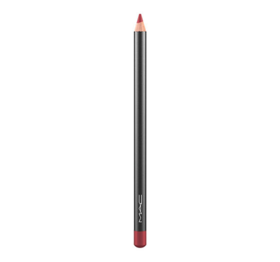 Красный карандаш для глаз в макияже