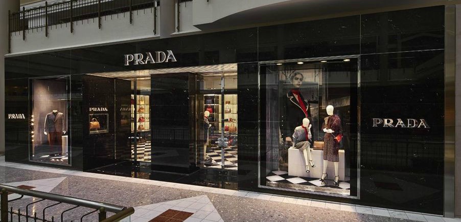 Продажи Prada выросли впервые за четыре года