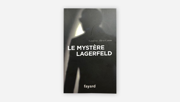 Человек-загадка: как Карл Лагерфельд шокировал мир своей первой коллекцией для Chanel