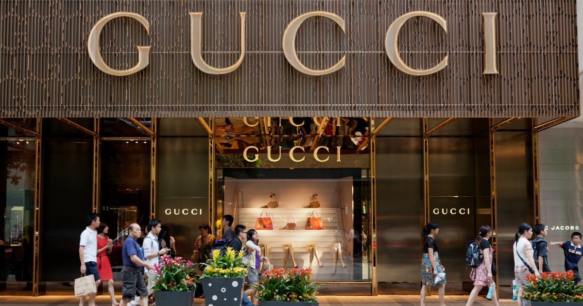 Kering выплатят налоговые долги Gucci – это более миллиарда евро