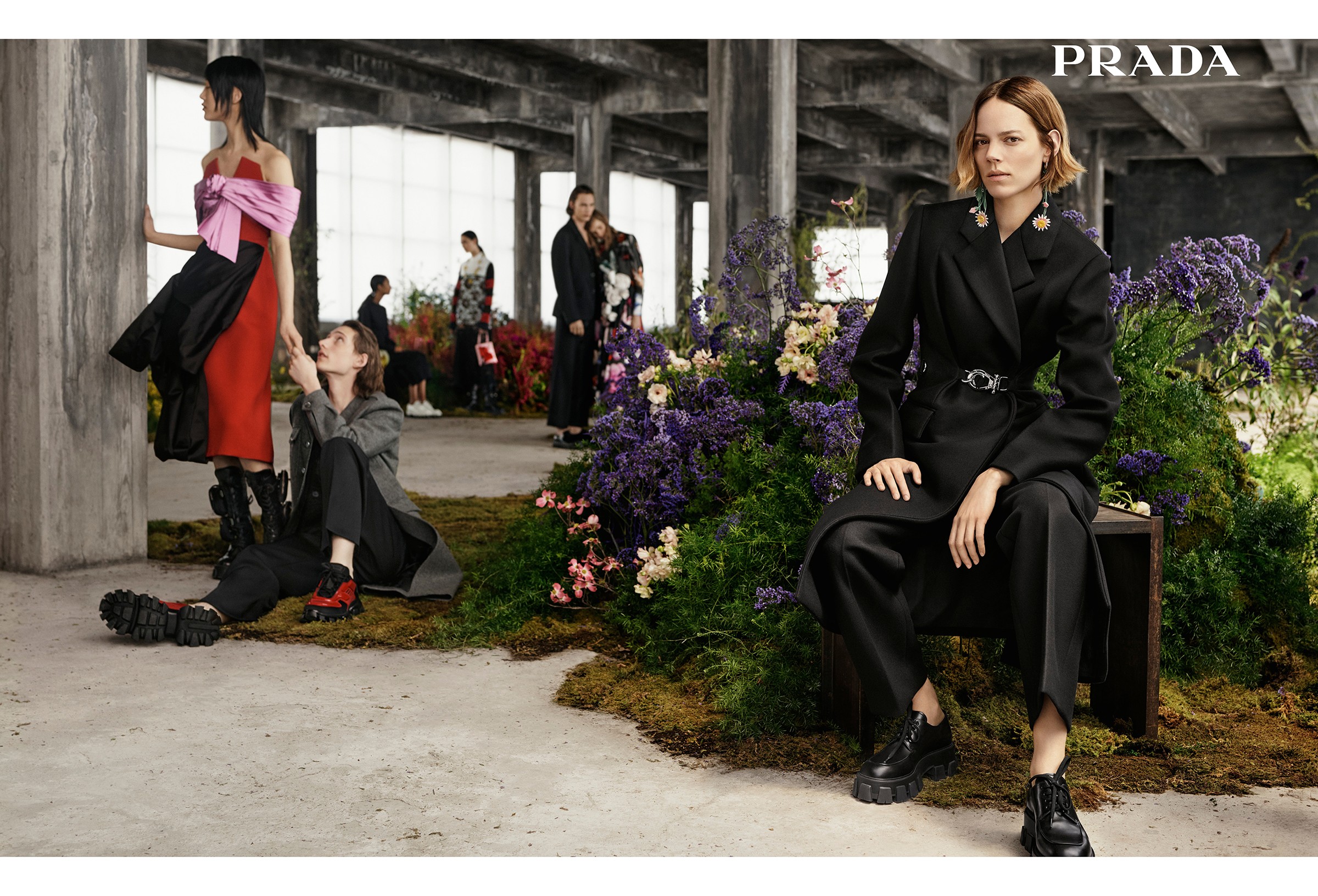 Кирилл Асташев, Джиджи Хадид и еще 17 моделей – в рекламной кампании Prada