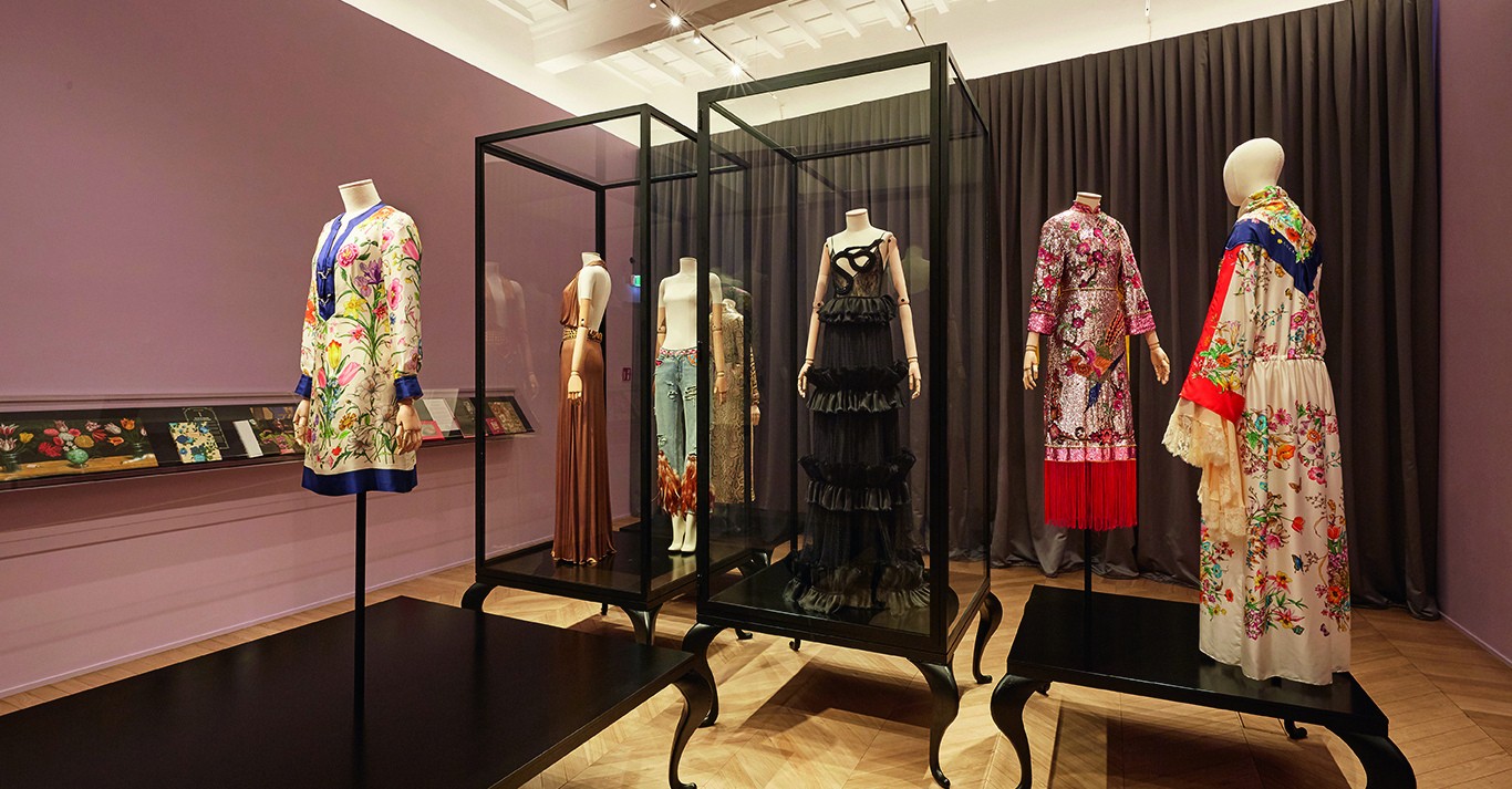 В Gucci Garden открылась выставка, посвященная архивам бренда