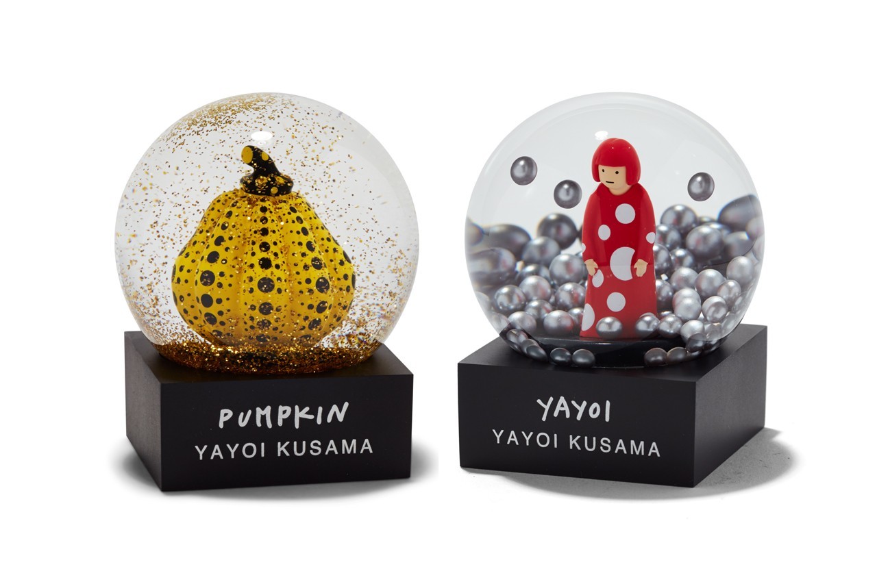 MoMa показали новую коллекцию предметов — в ней есть волшебшый шар Яеи Кусамы