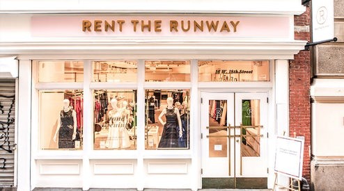 Сервис аренды одежды  Rent the Runway приостановил работу 