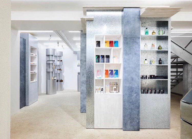 Рей Кавакубо придумала дизайн для нового магазина Dover Street Parfums Market 