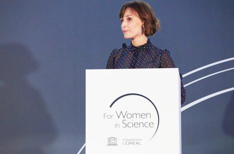 335 заявок и 10 победительниц: L’Oréal и Unesco вручили стипендии «Для женщин в науке»