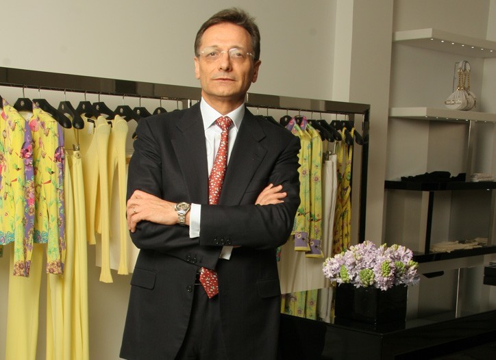 Умер бывший CEO брендов Fendi и Versace