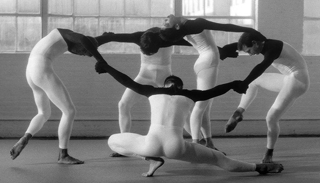 Кинестетическая эмпатия: Алла Ковган и ее документальный фильм о хореографе Мерсе Каннингеме