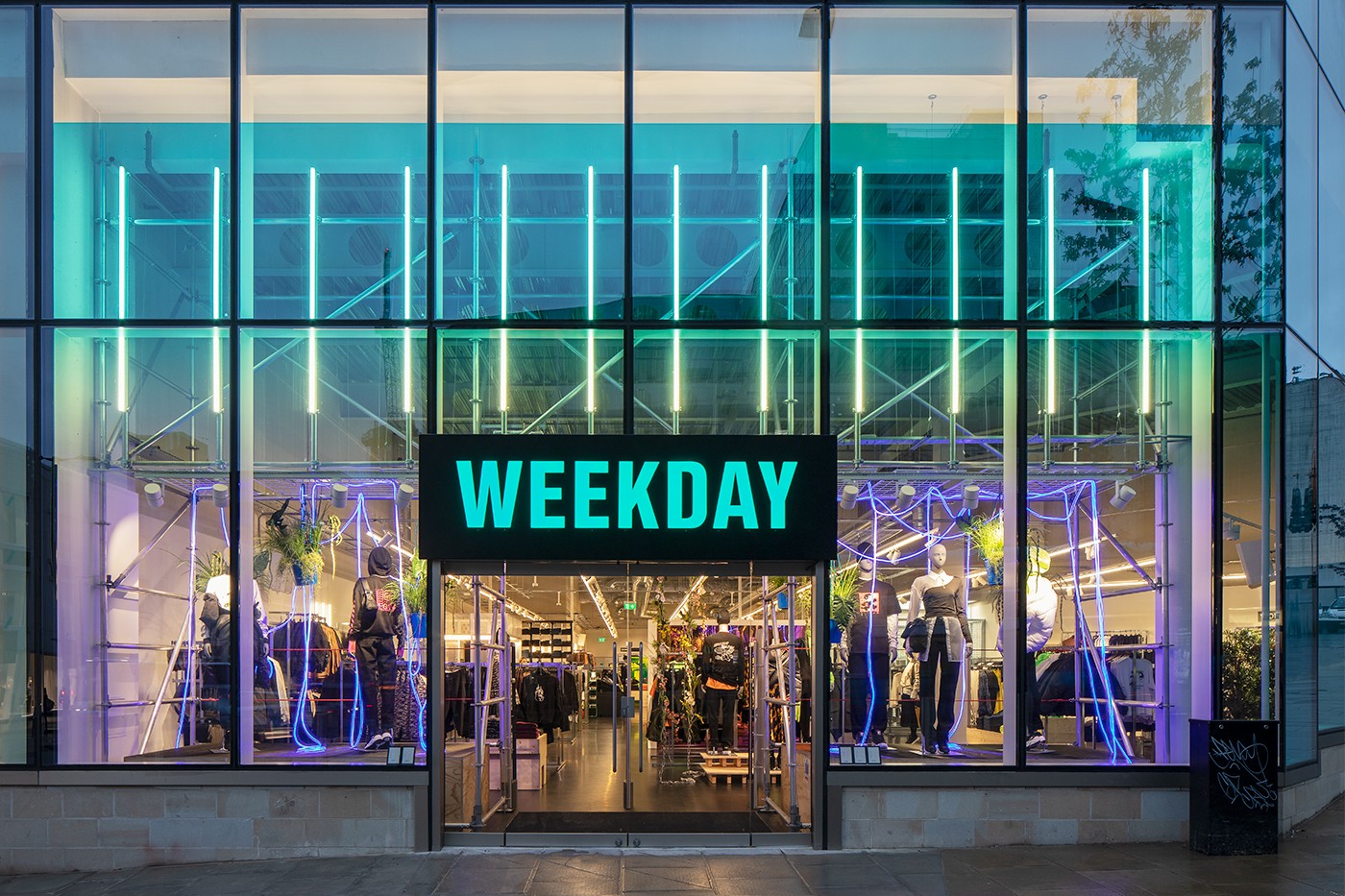 Weekday тоже едут в Россию – первый магазин бренда откроется весной 2020-го
