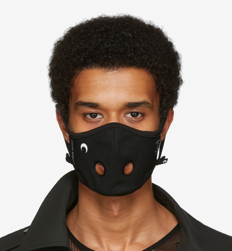 Marine Serre и Airinum сделали коллаборацию — защитную маску Urban Air Mask 2.0.