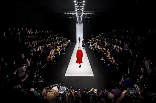 Московским дизайнерам компенсируют затраты на участие в Mercedes-Benz Fashion Week Russia