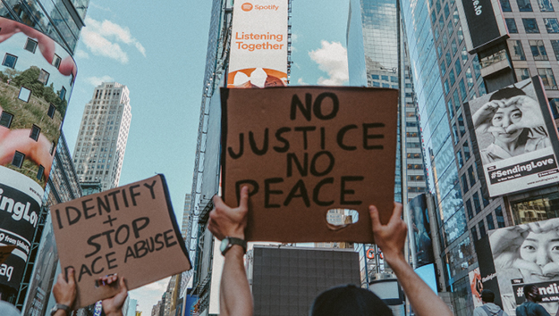 Black Lives Matter: протесты в Нью-Йорке. Фоторепортаж режиссера Нади Беджановой