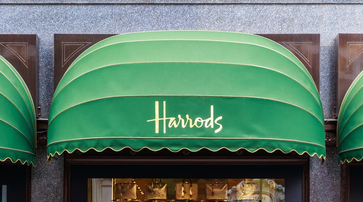 В Лондоне открылся первый аутлет универмага Harrods 