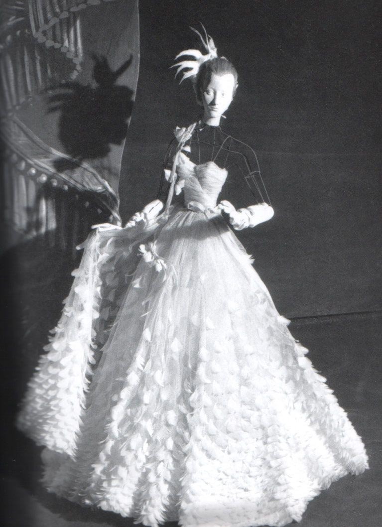 Haute Couture Christian Dior осень-зима 2021, фото коллекции