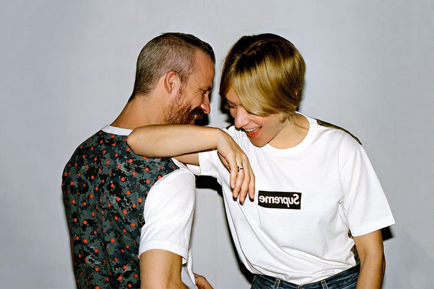 Как сделать логотип supreme