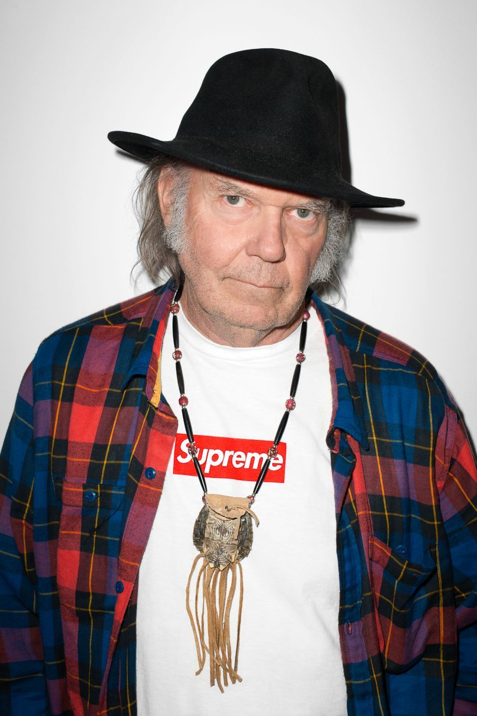 Как сделать логотип supreme