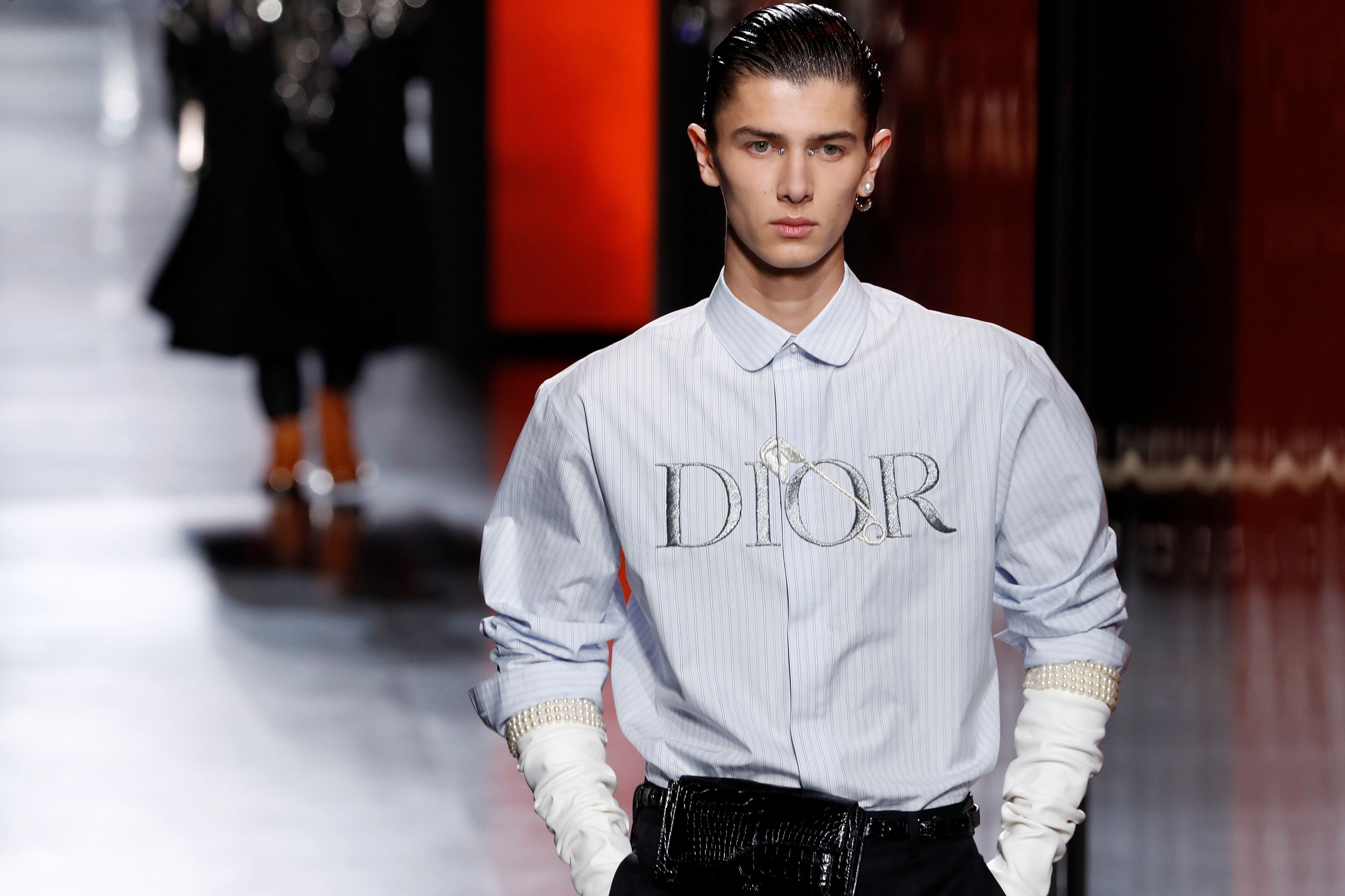 Dior представят новую мужскую коллекцию онлайн. Показа не будет из-за ограничительных мер