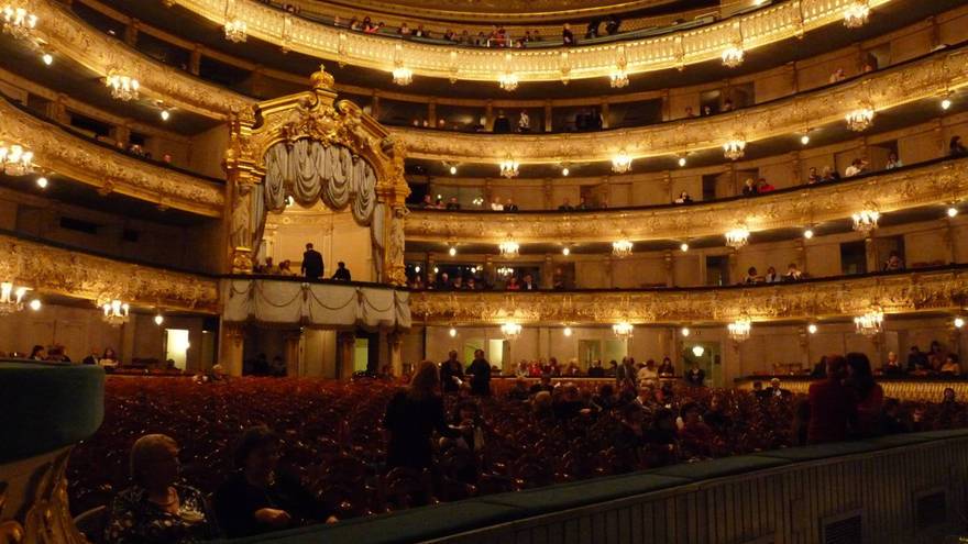 Театры Санкт-Петербурга откроются 7 января — власти смягчили ограничения