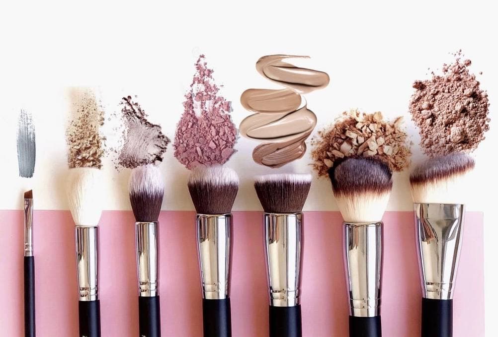 Все бренды компании L’Oréal откажутся от кистей для макияжа с натуральным ворсом