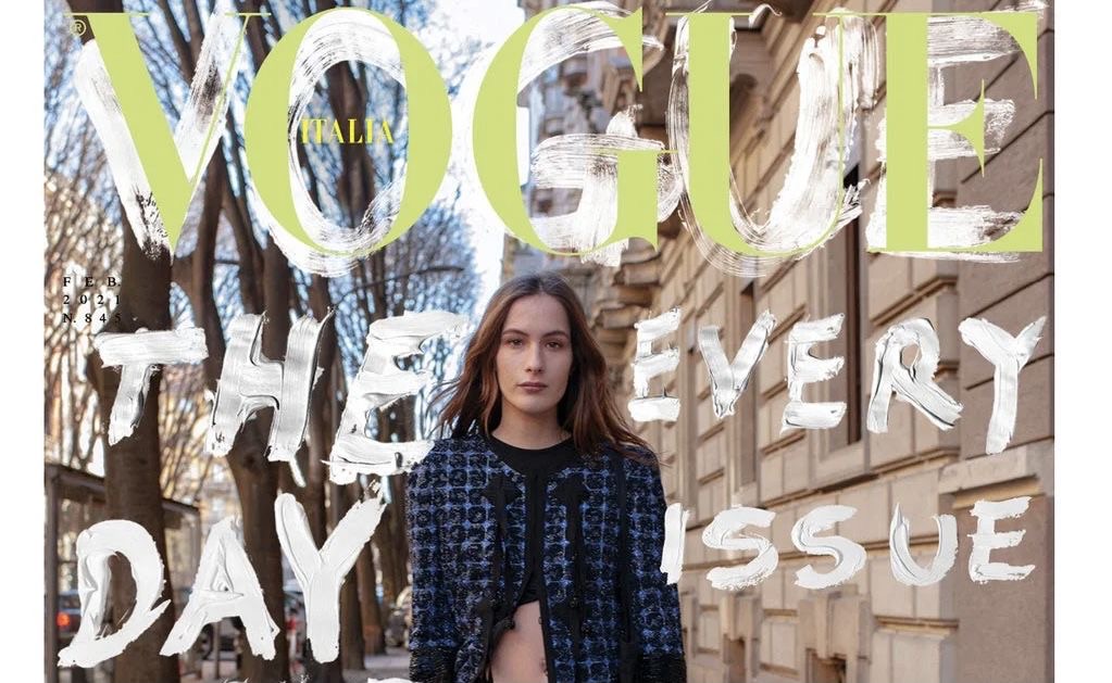 Стажер Vogue Italia Лавиния Де Алессандри — героиня февральского номера журнала