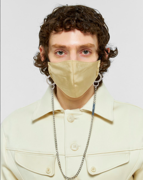Защитные маски — в коллаборации российских брендов Omut и Inshade