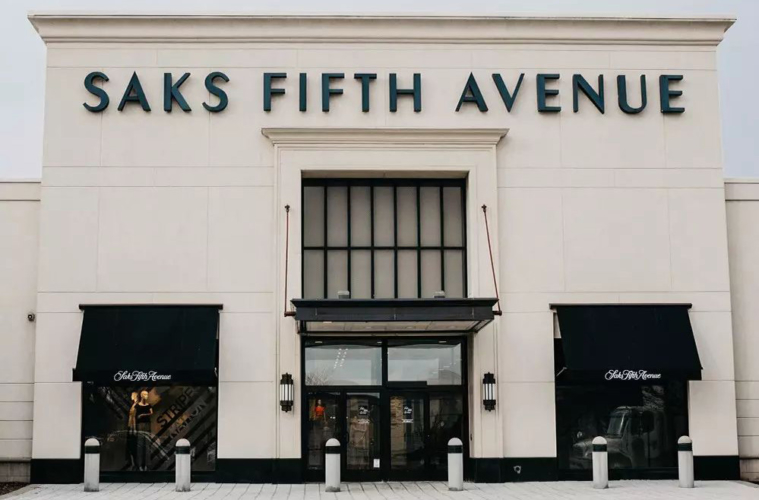 Универмаг Saks Fifth Avenue постепенно откажется от продажи меха