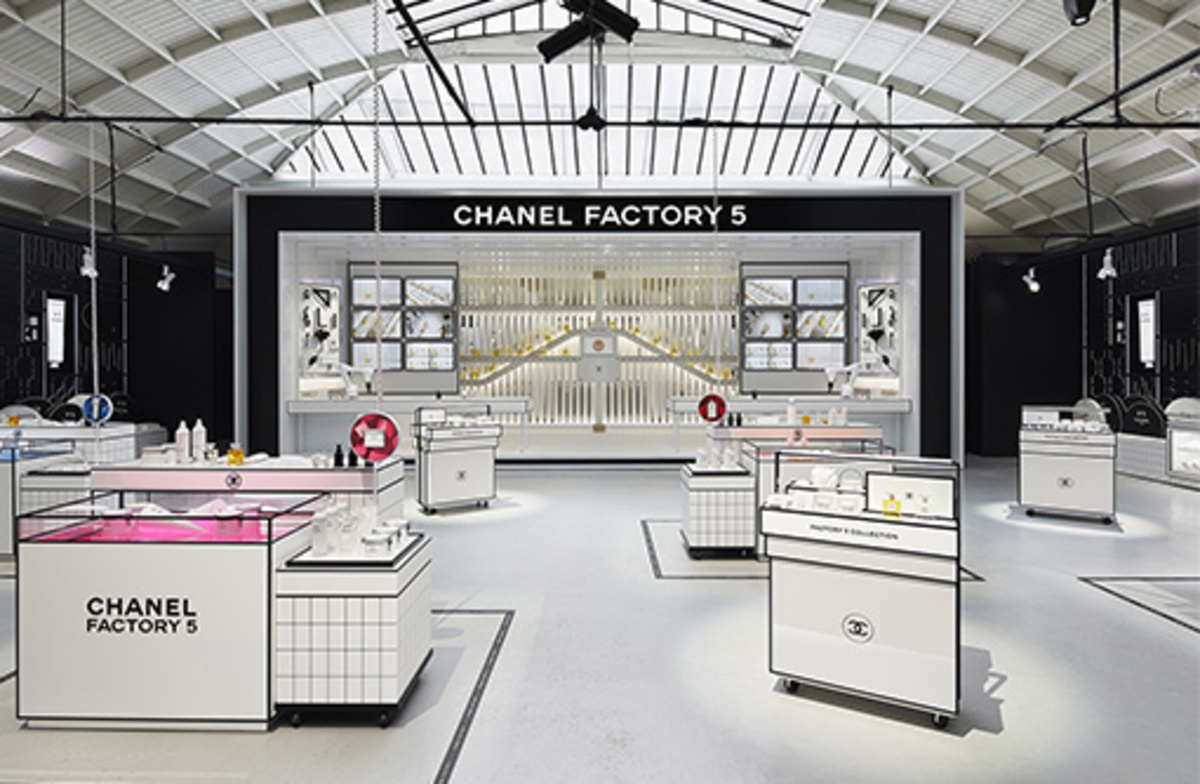 Chanel представили коллекцию уходовой косметики в честь столетия Chanel № 5