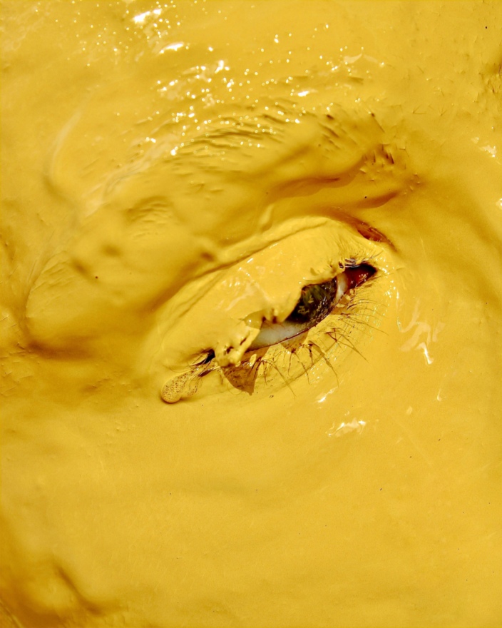 Вот ночная маска, которая не оставляет жирной пленки. И подходит для ...