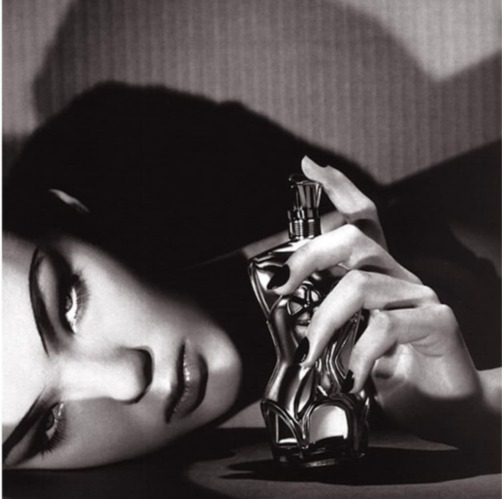 Реклама парфюма Jean-Paul Gaultier, снятая Жан-Батистом Мондино, 1993