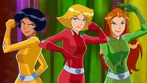 «Матрица», Кэмерон Диас, ода Y2K и 1960-м. Из чего состоит стиль Totally Spies!