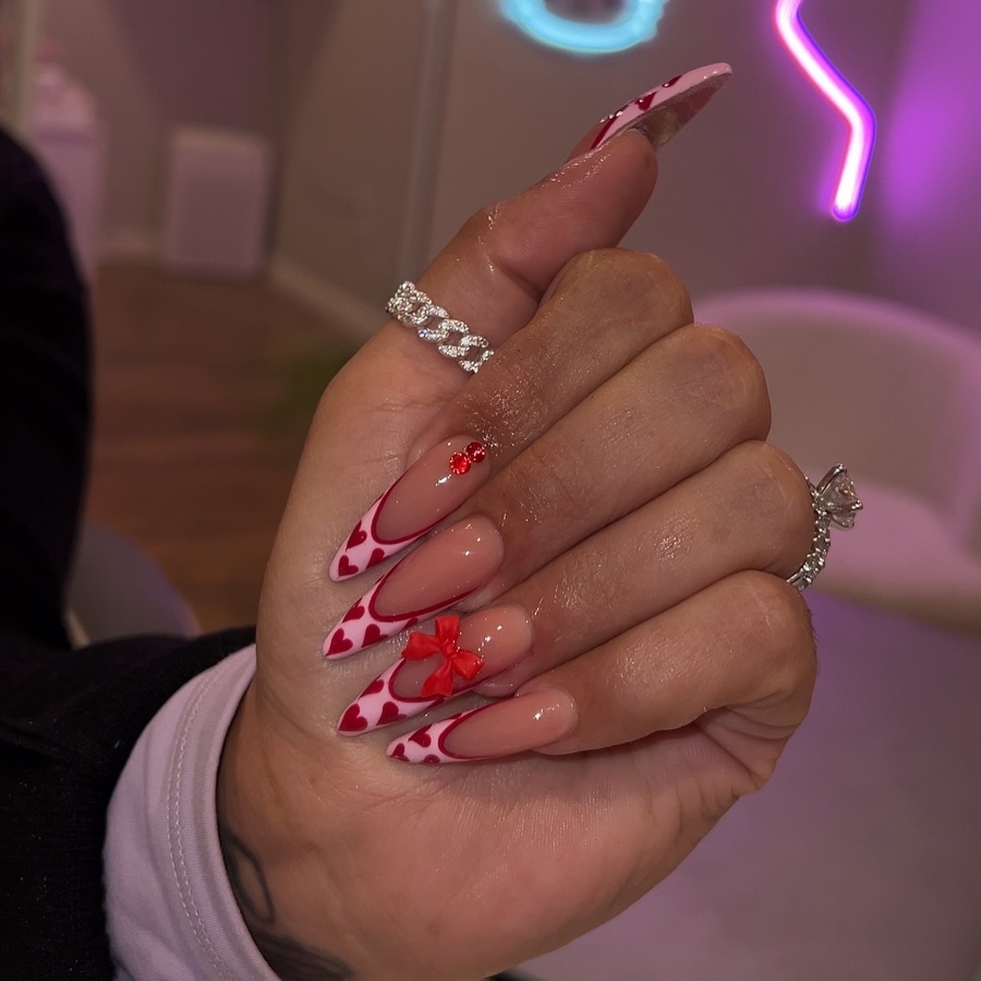 @nailssbyyass