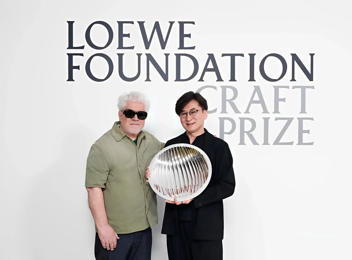 Японский художник Кунимаса Аоки стал победителем премии Loewe Foundation Craft Prize