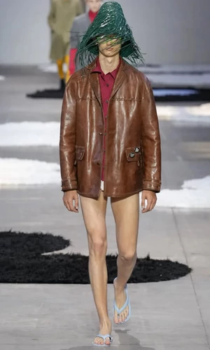 Рассматриваем образы Prada из новой мужской коллекции 2026