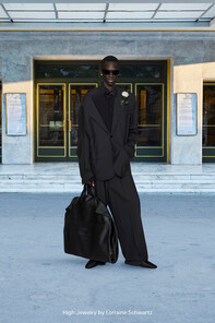 Balenciaga Haute Couture осень-зима 2025/2026