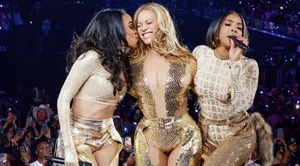 Группа Destiny’s Child воссоединилась на финальном концерте Бейонсе 