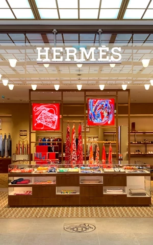 Продажи Hermès выросли на 9% за второй квартал года