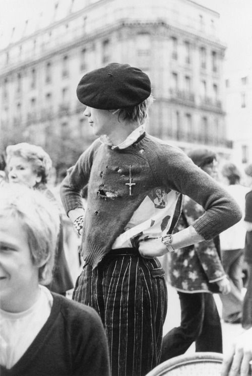 %u0412%u043E%u043A%u0430%u043B%u0438%u0441%u0442%20Sex%20Pistols%20%u0414%u0436%u043E%u043D%u043D%u0438%20%u0420%u043E%u0442%u0442%u0435%u043D%2C%20%u043A%u043E%u043D%u0435%u0446%2070-%u0445.