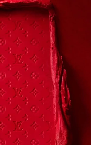 Louis Vuitton выпустили линию косметики La Beauté