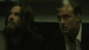 Алиса, ее черный кролик и его темный «Гиннесс» в главных сериалах сентября