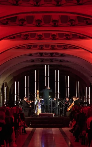 musicAeterna провели концерт на станции метро «Маяковская» в честь запуска Радио РБК