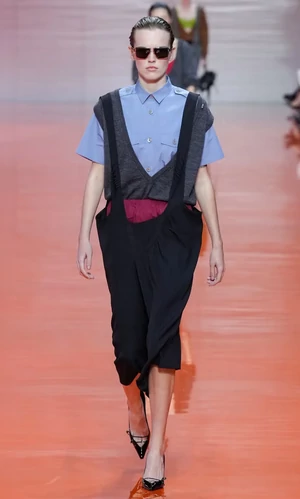 Prada представили образы новой коллекции весна–лето 2026