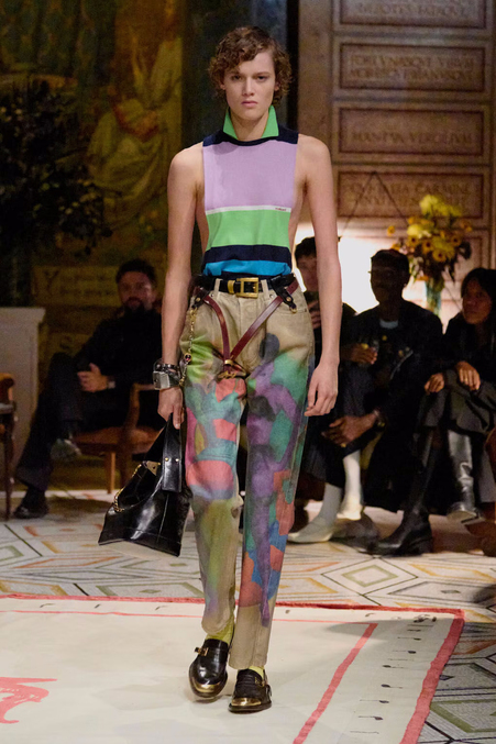 Versace весна-лето 2026