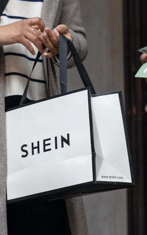 Во Франции вспыхнули протесты из-за открытия магазинов Shein