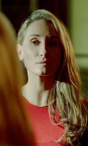 Балерина Анастасия Винокур — о проекте «Нити», цирке и Большом театре, фамилии и протесте