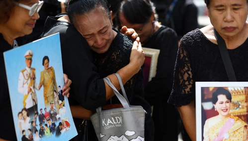 В Таиланде столкнулись с дефицитом черной одежды