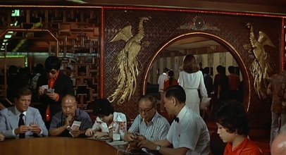 «ЧЕЛОВЕК С ЗОЛОТЫМ ПИСТОЛЕТОМ», 1974