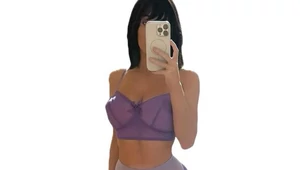 Бьянка (снова) анонсировала запуск своего бренда одежды и косметики