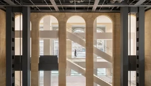 Искусство потребления: Фонд Cartier открылся на месте знаменитого универмага