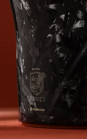 SimpleWine выпустили серию винных кулеров совместно с Bork