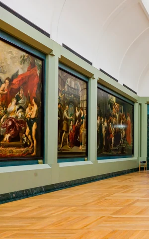 В Лувре поднимут стоимость билетов для туристов не из Евросоюза 